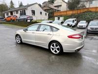 2015 Ford Fusion SE Sedan Premium Spec Seattle - Image 9
