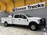 2017 Ford F350 XL Crew Cab 4wd Utility Bed Back Up Camera Mid TN