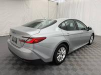 2025 Toyota Camry Electric LE HEV Sedan Autos of Chicago - Image 4