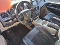 2017 Dodge Grand Caravan Sxt/Leather/Captain Chairs/Runs Perfect TLC/Uber/LFT /2k Dn 299mth/New Hyde Park - Image 6