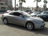 2008 Nissan Altima Coupe 3.5 Se leather Michelins every record low mi Escondido