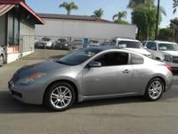 2008 Nissan Altima Coupe 3.5 Se leather Michelins every record low mi Escondido - Image 4