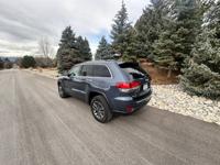 2020 Jeep Grand Cherokee Limited 4x4 ~ 76k Miles, 1 owner, Blue - Mint - Image 4