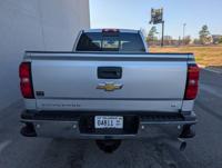 2016 Chevy Silverado 2500 HD 4X4 Crew Cab Short Bed LT DURAMAX DIESEL E 58th St Ste B Tulsa, OK 74146 - Image 5