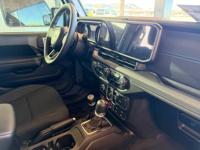 2025 Jeep Wrangler Rubicon 4xe 4WD only 3k miles - Image 4