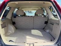 2006 Ford Escape XLT AWD 4dr SUV w/3.0L (6215 SE 82 AVE PORTLAND,OR 97 - Image 10