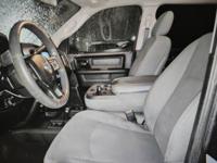 2018 RAM 3500 DUALLY TRADESMAN 4X4 CUMMINS ( DOWN WE FINANCE ALL) Free shipping from our Florida dealership - Image 8