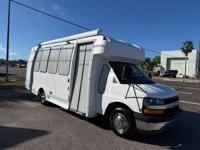2006 CHEVROLET G30 SHUTTLE BUS / RV V8 6.6L DURAMAX DIESEL 84,000 MI US HWY 19 N TARPON SPRINGS, FL 34689 - Image 6
