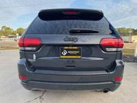 2018 Jeep Grand Cherokee Laredo***EASY FINANCING FOR EVERYONE*** -2 Beach Blvd Jacksonville - Image 7