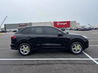 2016 Porsche Cayenne S Hybrid V6 AWD Fully Loaded brooklyn - Image 5