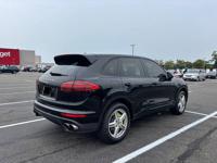 2016 Porsche Cayenne S Hybrid V6 AWD Fully Loaded brooklyn - Image 6