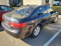 2009 HYUNDAI SONATA, low miles,AUTO, AIR, PWR PKG, CLEAN ORIGINAL,ONLY LA MESA - Image 4