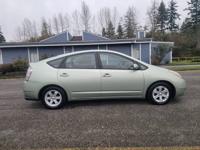 2006 Toyota Prius 1 Owner low miles Lynnwood - Image 6