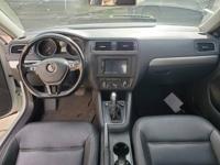 2017 VW JETTA TT, WHITE, B/U Camera, Nav., Moon Roof,New Year price! La Mesa - Image 8