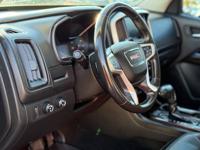 2015 GMC Canyon 4x4 4WD SLT 4dr Crew Cab 5 ft. SB Pickup Truck Universal Auto Sales - Image 7