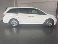 2012 Honda Odyssey EX-L + Good/Bad/No Credit - No Problem! - Image 4