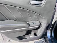 >> 2019 Dodge Charger SXT Plus/ Leather Seats / as LOW as Dn << Payments @ or Less / Call NOW 4O4-957-O743 DEE..... - Image 9