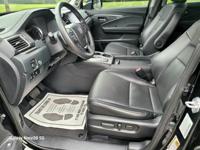 2023 Honda Ridgeline RTL AWD "LOW MILES" Feasterville-Trevose - Image 10