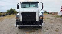2015 Cat CT660 4000 gallon water tank sprayer truck 31k miles 4500hr C S Manning Rd El Reno, Ok / N.E.Corner of I-40 & Manning - Image 4