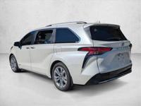 2021 Toyota Sienna Platinum Electric AUTONATION Call (904) 637-7794 to confirm availability - January 5th - Image 8