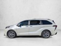 2021 Toyota Sienna Platinum Electric AUTONATION Call (904) 637-7794 to confirm availability - January 5th - Image 9