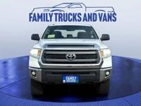 2015 Toyota Tundra 4WD Truck SR5 5.7L V8 _Toyota_ _Tundra 4WD Truck_ _Truck_ - Image 8