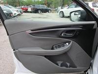 2017 CHEVROLET IMPALA LT LT - Image 8