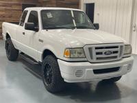 2008 Ford Ranger 4x4 4WD XL Super Cab / 4.0L V6 / 58K MILES Truck M&M Investment Cars - Gladstone - Image 3
