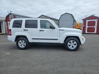 2012 JEEP LIBERTY SPORT 4X4 *154k * Free Car Fax Longview - Image 7