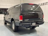 2002 Ford Excursion 4x4 4WD Limited / 7.3L DIESEL / ONLY 92,000 MILES M&M Investment Cars - Gladstone - Image 9