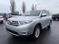 2012 Toyota Highlander 4 Dr 4WD V6 Auto 150K Leather Air 3 Rd Row Full P olympia / thurston - Image 3