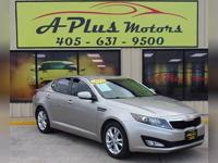 2012 Kia Optima LX 4dr Sedan 6A - Image 3