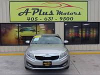 2012 Kia Optima LX 4dr Sedan 6A - Image 4