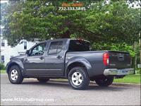 2013 Nissan Frontier SV 4x4 4dr Crew Cab 5 ft. SB Pickup 5A East Brunswick, NJ - Image 4