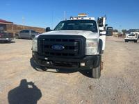 2015 Ford F550 4x4 Utility Crane Service Truck IMT 3203I Vanair Crane S Manning Rd El Reno, Ok / N.E.Corner of I-40 & Manning - Image 4