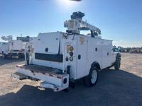 2015 Ford F550 4x4 Utility Crane Service Truck IMT 3203I Vanair Crane S Manning Rd El Reno, Ok / N.E.Corner of I-40 & Manning - Image 7