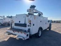 2015 Ford F550 4x4 Utility Crane Service Truck IMT 3203I Vanair Crane S Manning Rd El Reno, Ok / N.E.Corner of I-40 & Manning - Image 8