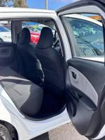 2017 TOYOTA YARIS 5-DOOR L HATCBACK Jacksonville Florida - Image 10