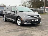 2017 Chrysler Pacifica Touring L-Plus Salem