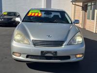 2004 LEXUS ES 330//EXTRA CLEAN END OF THE YEAR BLOWOUT SALE - Image 3