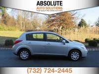 2011 Nissan Versa 1.8 S 4dr Hatchback 4A Nissan Versa Sedan - Image 5