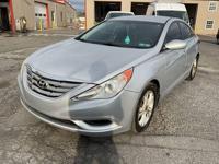 2013 Hyundai Sonata-WWW.LEHIGHVALLEYAUTOAUCTION.COM - Image 4