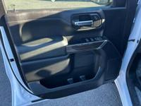 2019 CHEVROLET SILVERADO LT > CALL NOW! (909)>587>21>24 EZ FINANCE!! San Diego - Image 10