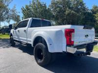 2017 Ford F-350 F350 F 350 Super Duty XLT 4x4 4dr Crew Cab 8 ft. LB DRW Pickup + Gator Truck Center of Ocala - Image 5