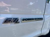 2017 Ford F-350 F350 F 350 Super Duty XLT 4x4 4dr Crew Cab 8 ft. LB DRW Pickup + Gator Truck Center of Ocala - Image 9