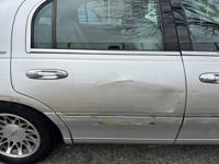 2000 Lincoln Town Car Autotrader Private Seller - Image 5