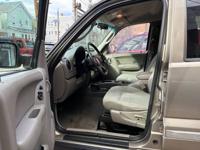 200 Jeep Liberty Philadelphia - Image 9