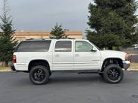 2002 GMC Yukon XL 2500 SLT 4X4 8.1L VORTEC Low Miles LIFTED - Image 6