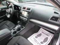 2015 Subaru Legacy 2.5i AWD Premium Sedan/Gas Saver/47 Services/Mint cave creek/union hills - Image 7
