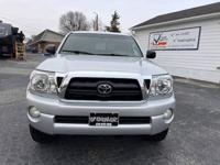 2005 Toyota Tacoma access cab SR5 V6 5 speed manual 4x4 4wd Winder - Image 3